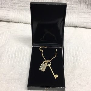 Victoria’s Secret Scandalous Lock And Key Necklace